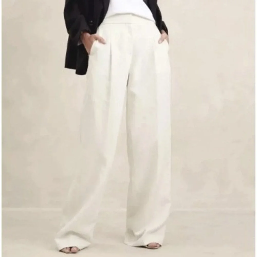 BANANA‎ REPUBLIC NWT Women's 16 Cream White Tencel Linen Wide Leg Pleated Pants